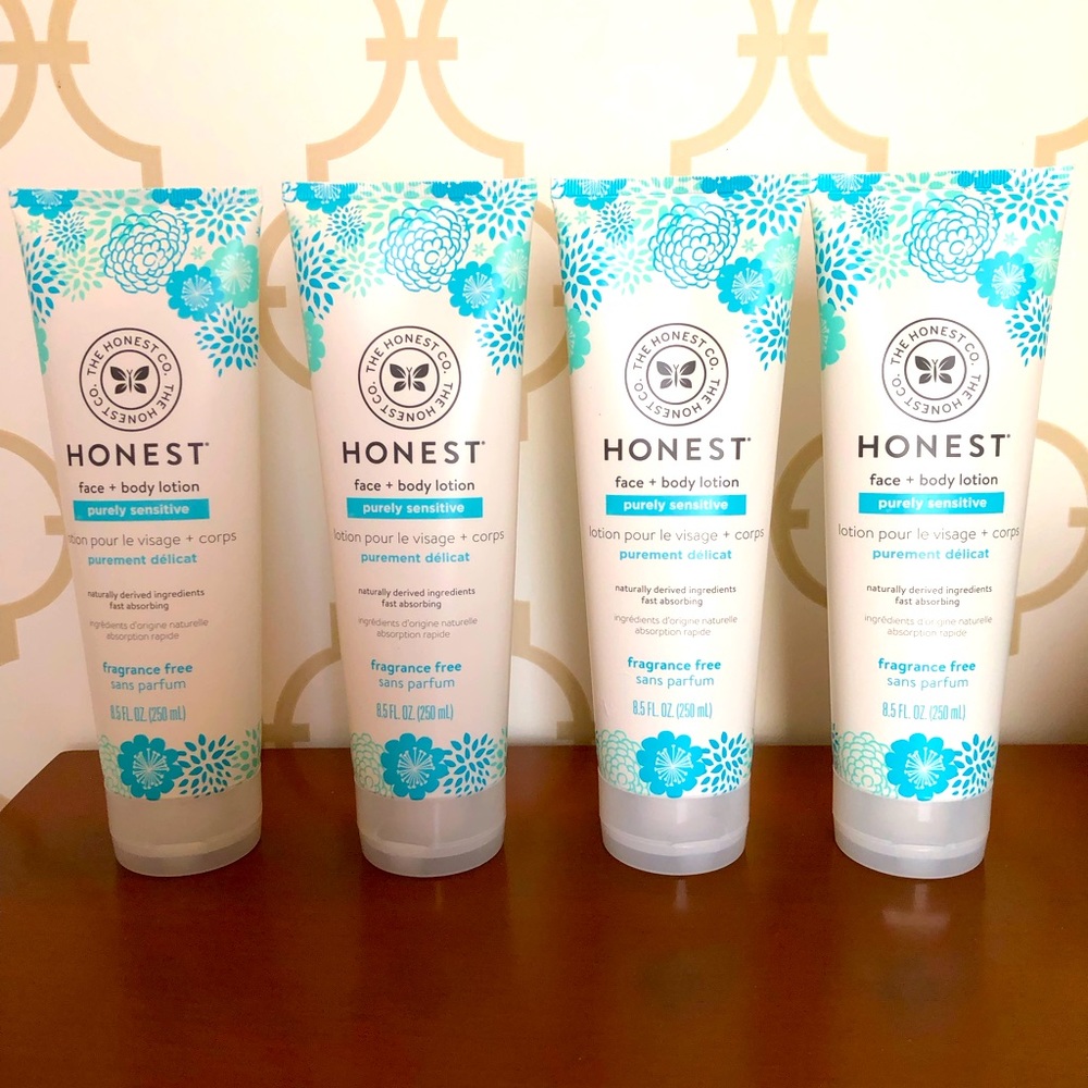 Honest purely sensitive face + body lotion lot of 4